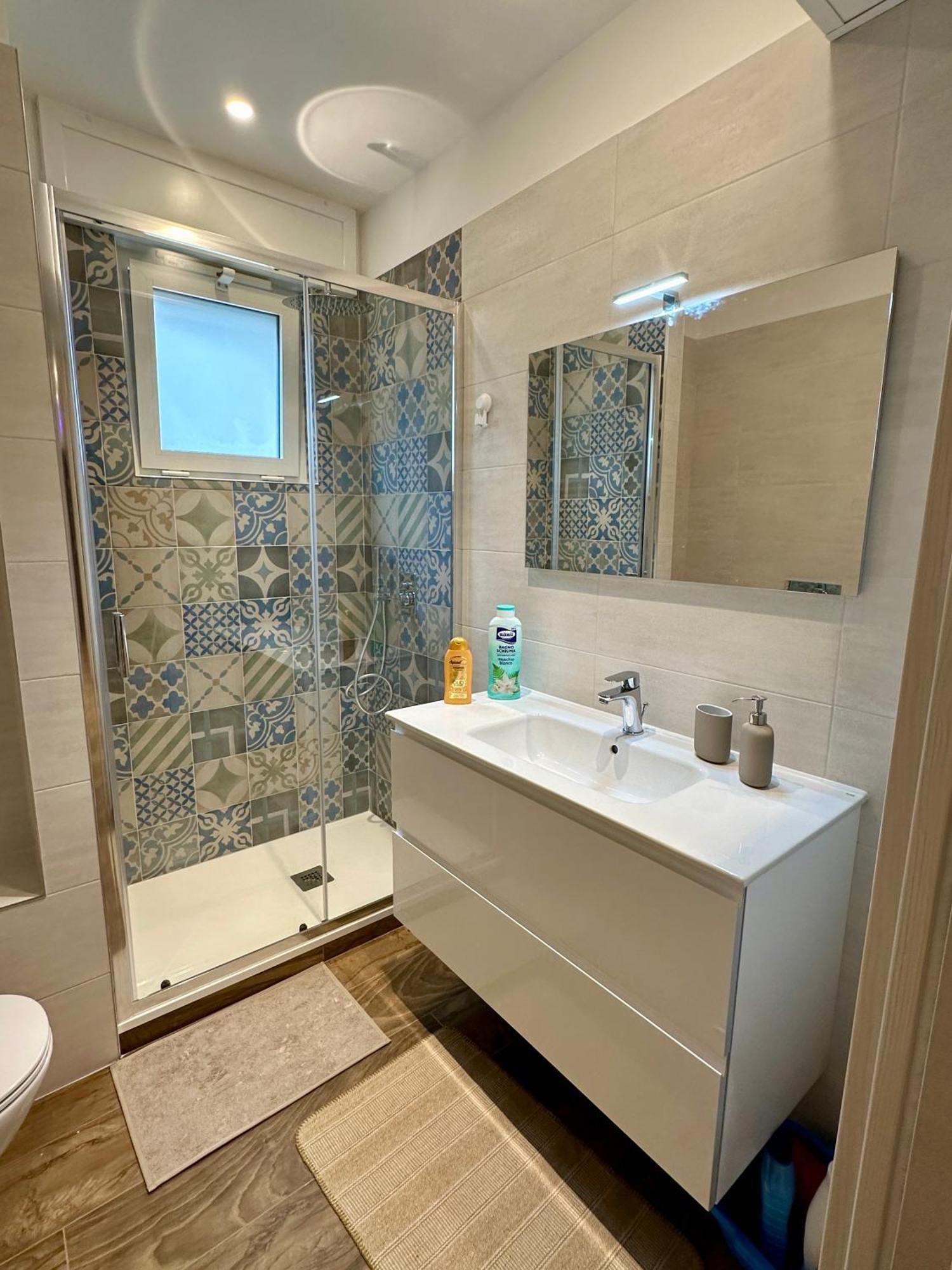 Rainbow Luxury Home Bari - Sea View Экстерьер фото