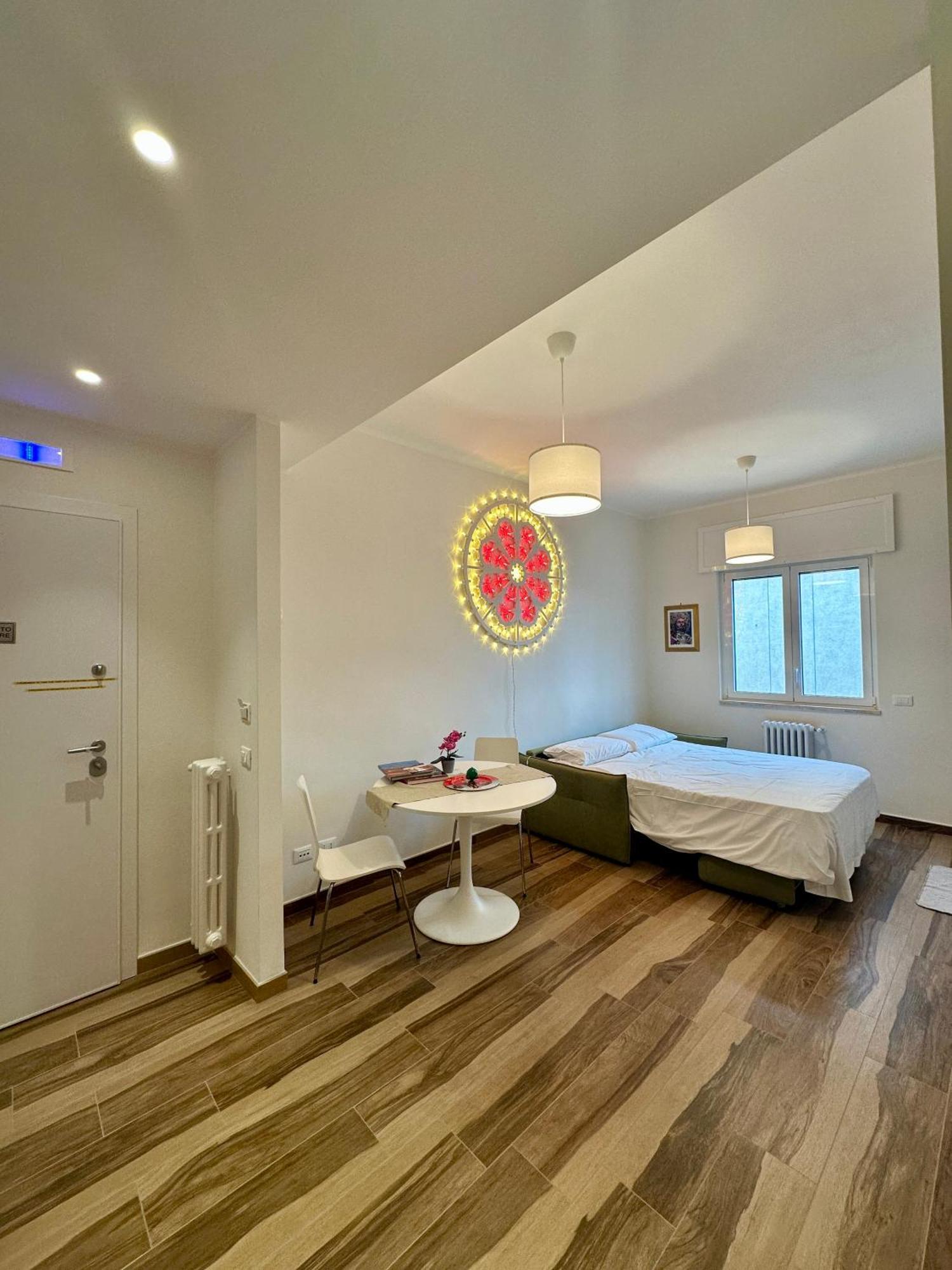 Rainbow Luxury Home Bari - Sea View Экстерьер фото